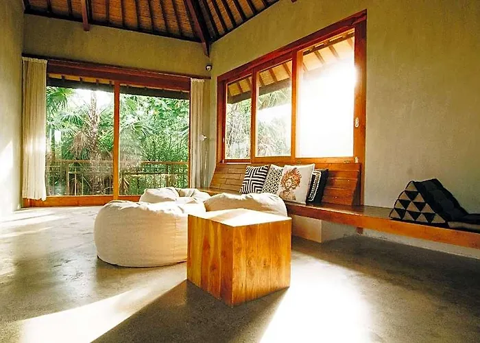 Zin Berawa & 5* Petitenget (Seminyak)